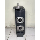 Pompa Hidrolik Triple Gear Pump 14782798 Heavy Duty untuk Alat Berat dan Sistem Hidrolik Industri 1