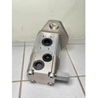Hydraulic Gear Pump Hydraulic PN 4700394904 Heavy Duty Spline Shaft Flange Mount 1