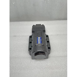 Yuken CPDG-10 Right Angle Check Valve Hydraulic Original 
